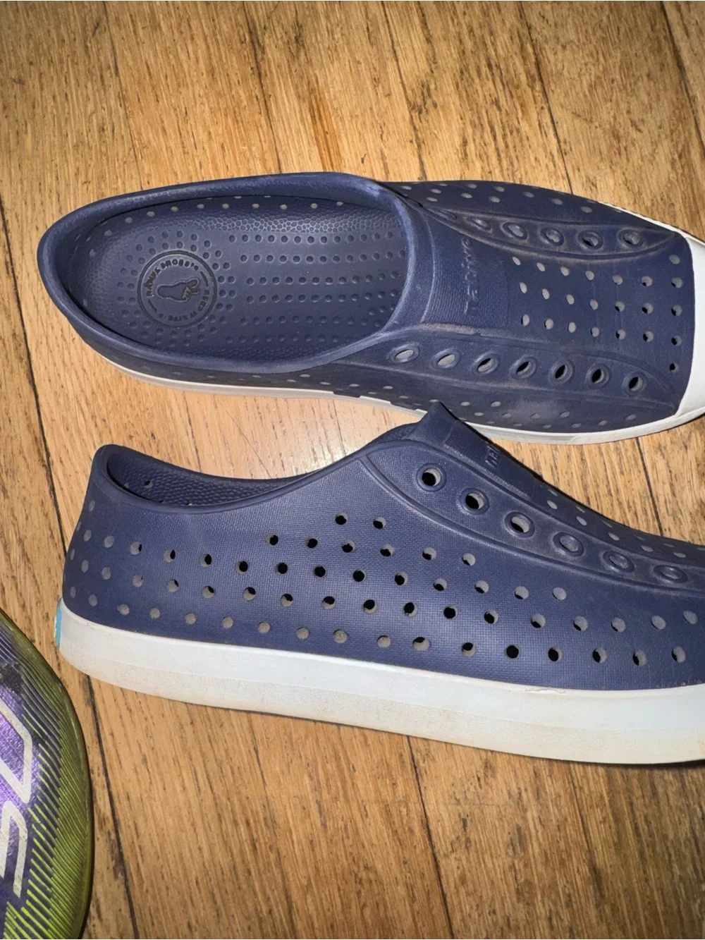 Native JEFFERSON J5 Slip-On Sneakers in Navy with White Toe Cap